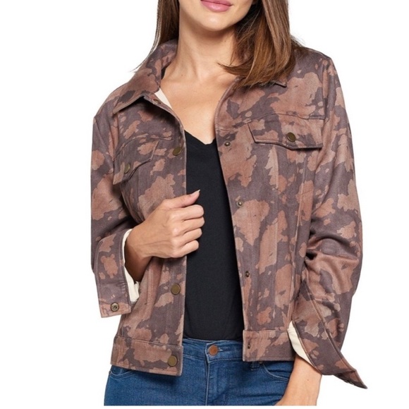 Mauby Jackets & Blazers - NEW| Women’s Mauby Long Sleeve Camo Button Up Jacket